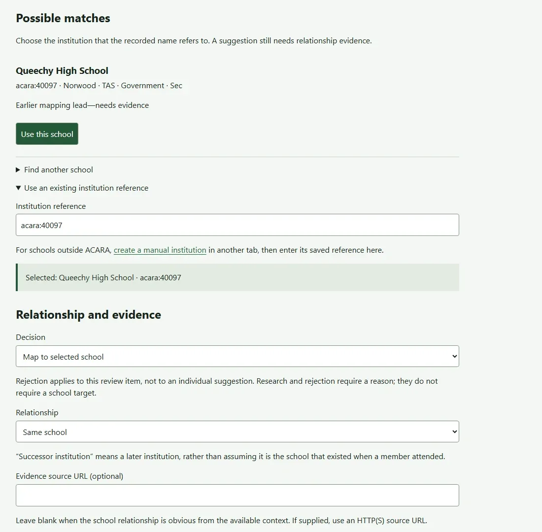 Local APEMAP school-mapping chooser for Queechy High School with institution metadata and relationship controls